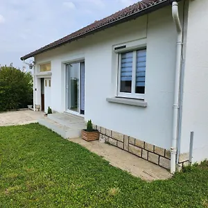 Gite Maison D'allier Hébergement de vacances Le Veurdre